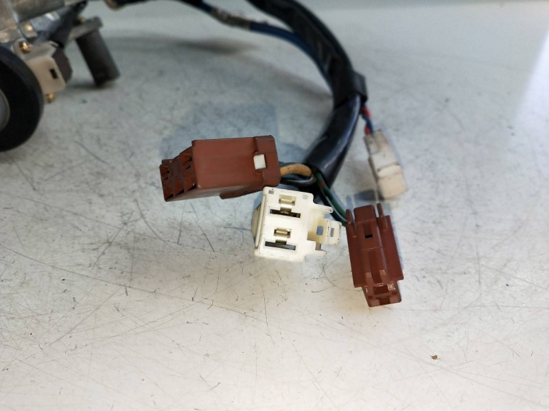 Recambio de conmutador de arranque para suzuki swift sf berlina (ma) 1.3 cat referencia OEM IAM   