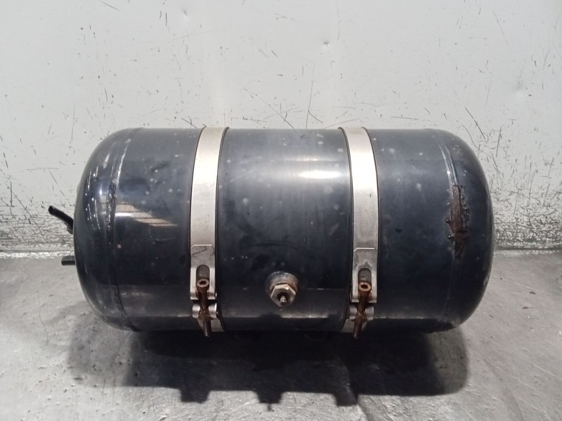 Recambio de deposito suspension para man tgx 18.480 referencia OEM IAM 81514016015 81514010241 CALDERON AIRE COMPRIMIDO