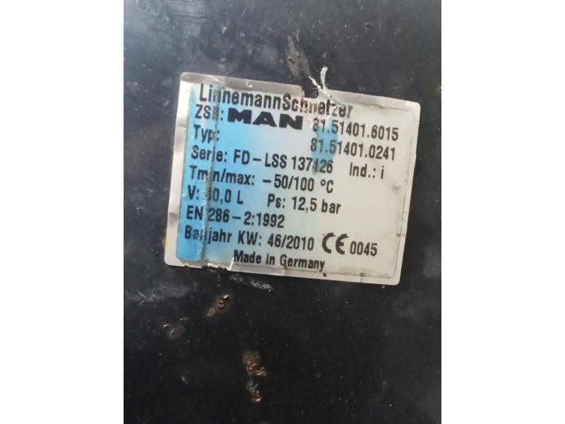 Recambio de deposito suspension para man tgx 18.480 referencia OEM IAM 81514016015 81514010241 CALDERON AIRE COMPRIMIDO