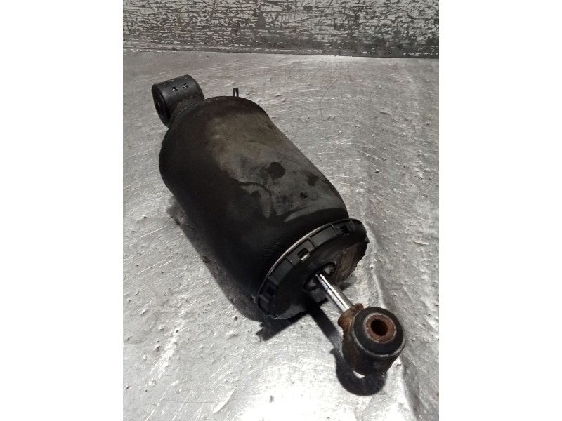 Recambio de amortiguador delantero para man tgx 18.480 referencia OEM IAM 81417226073 731700004110 AMORTIGUADOR CABINA