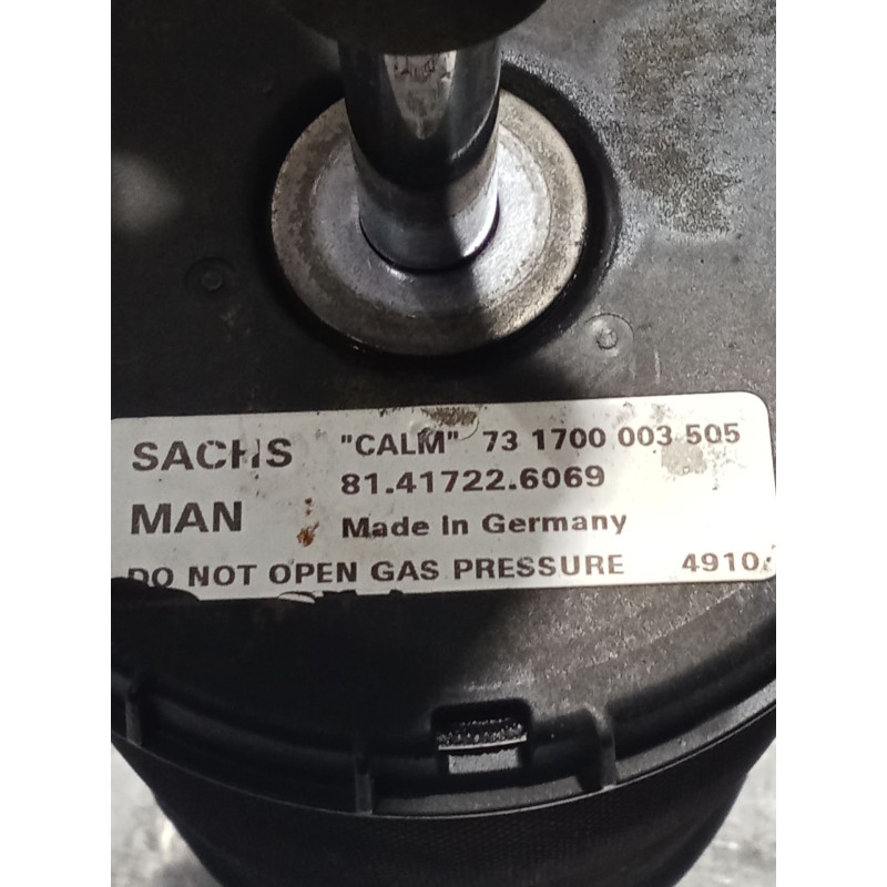 Recambio de amortiguador delantero para man tgx 18.480 referencia OEM IAM 81417226069 731700003505 AMORTIGUADOR CABINA