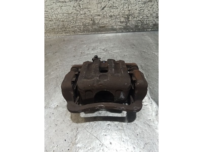 Recambio de pinza freno trasera izquierda para ssangyong rodius i 2.7 xdi referencia OEM IAM   05
