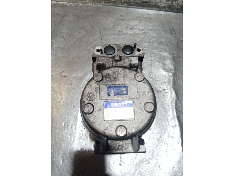 Recambio de compresor aire acondicionado para ssangyong rodius i 2.7 xdi referencia OEM IAM 180500390A 5J1510281 05
