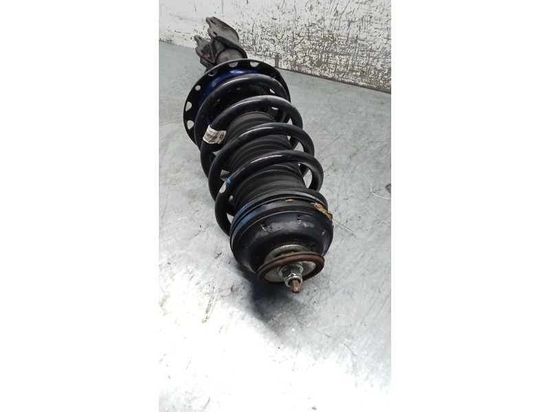 Recambio de amortiguador delantero derecho para opel meriva b monospace (s10) 1.7 cdti (75) referencia OEM IAM 13337370 22258454