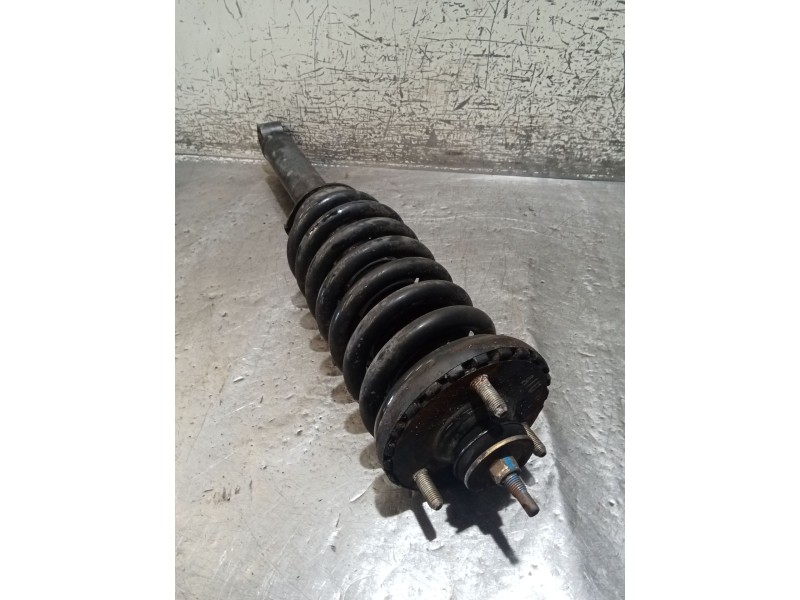 Recambio de amortiguador delantero derecho para ssangyong rodius i 2.7 xdi referencia OEM IAM   05