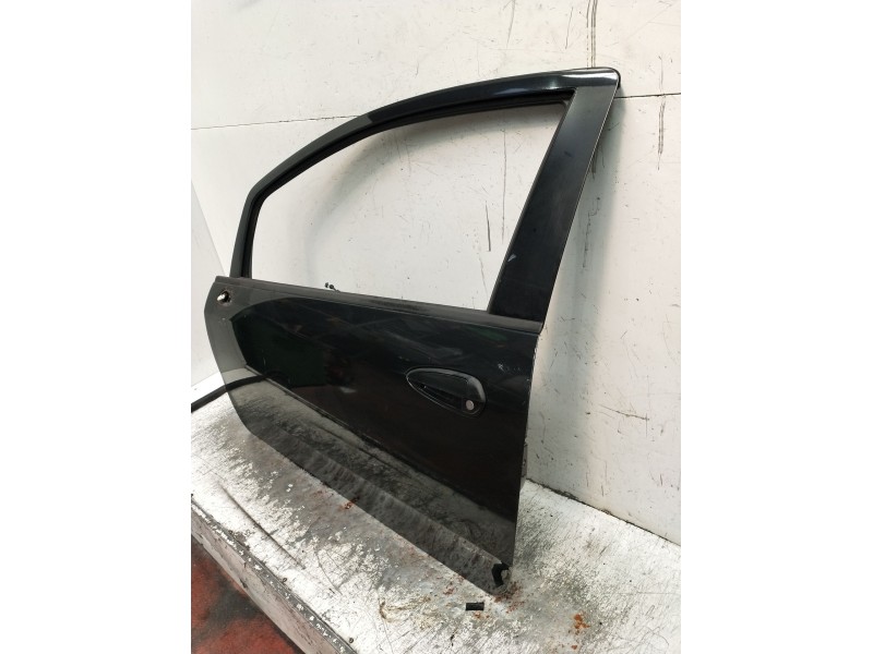 Recambio de puerta delantera izquierda para fiat grande punto (199_) 1.3 d multijet (199.axd11, 199.axd1a, 199.axd1b,... referen