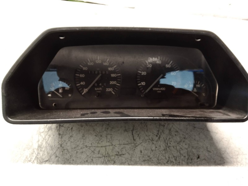 Recambio de cuadro instrumentos para audi 100 berlina (443) básico referencia OEM IAM 443919033CG  