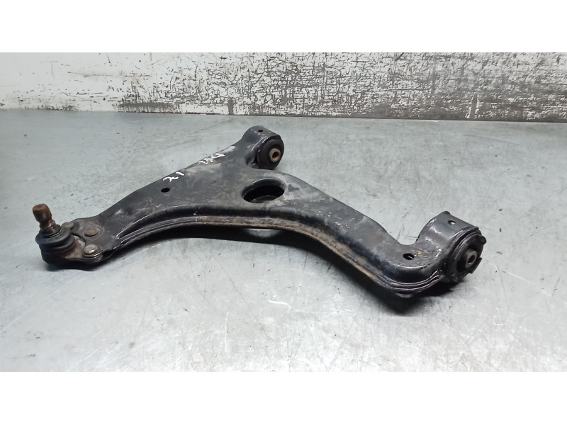 Recambio de brazo suspension inferior delantero izquierdo para opel meriva b monospace (s10) 1.7 cdti (75) referencia OEM IAM   