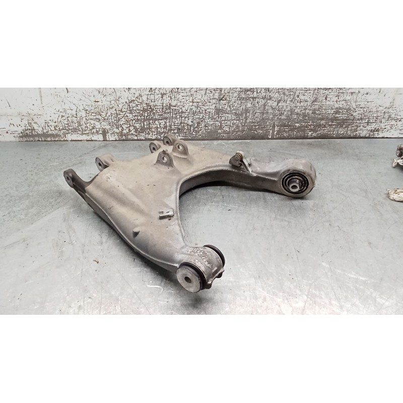Recambio de brazo suspension inferior trasero derecho para volkswagen phaeton (3d2/3d8) tdi v10 (4 asientos) referencia OEM IAM 