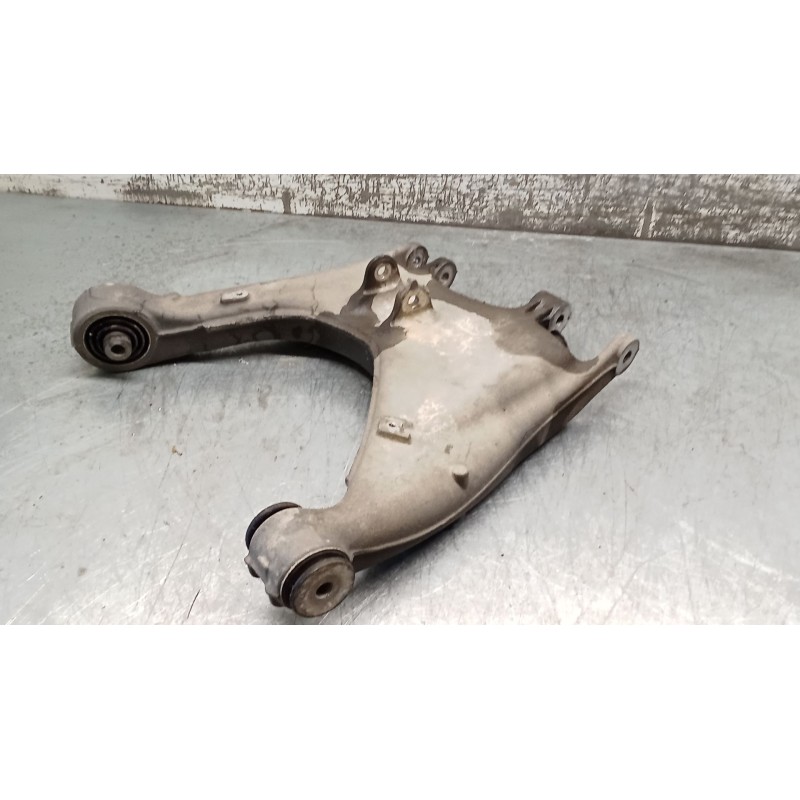 Recambio de brazo suspension superior trasero izquierdo para volkswagen phaeton (3d2/3d8) tdi v10 (4 asientos) referencia OEM IA