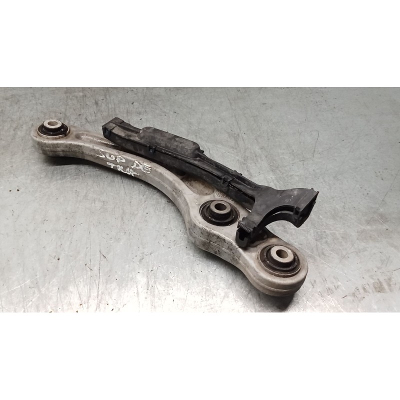 Recambio de brazo suspension superior trasero derecho para volkswagen phaeton (3d2/3d8) tdi v10 (4 asientos) referencia OEM IAM 