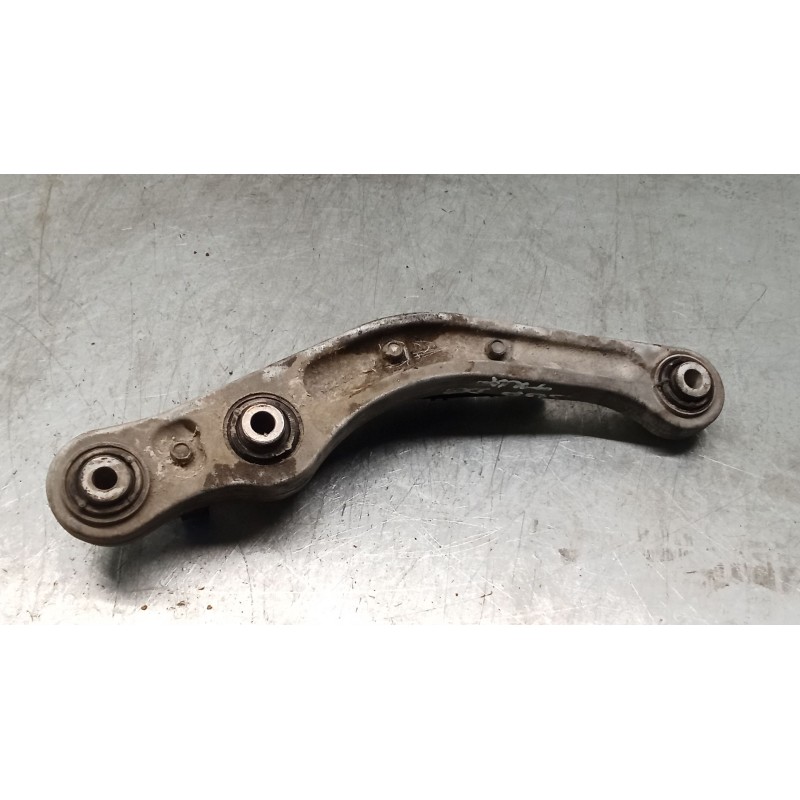 Recambio de brazo suspension superior trasero derecho para volkswagen phaeton (3d2/3d8) tdi v10 (4 asientos) referencia OEM IAM 
