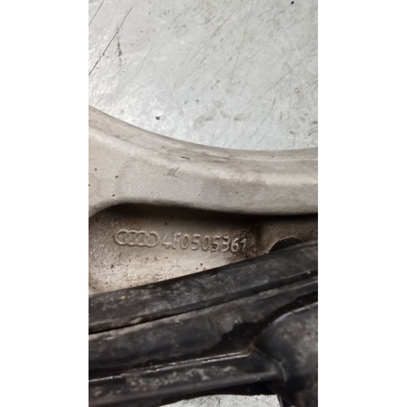 Recambio de brazo suspension superior trasero derecho para volkswagen phaeton (3d2/3d8) tdi v10 (4 asientos) referencia OEM IAM 