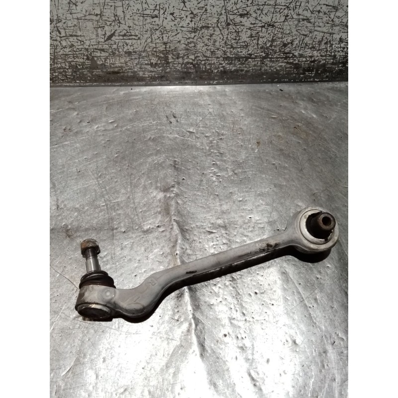 Recambio de brazo suspension inferior delantero derecho para bmw x1 (e84) sdrive 18 d referencia OEM IAM   09