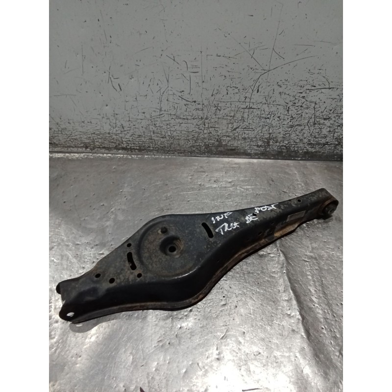 Recambio de brazo suspension superior trasero derecho para seat leon (1p1) 1.6 referencia OEM IAM  POSTERIOR 02