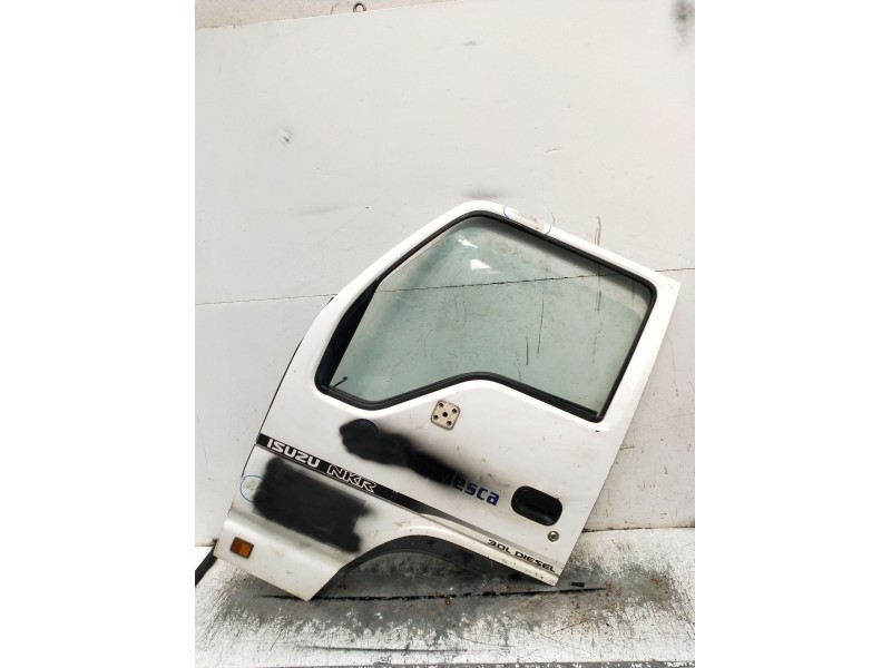 Recambio de puerta delantera izquierda para isuzu nkr77 nkr 85e2 referencia OEM IAM VER FOTOS 2P 2007