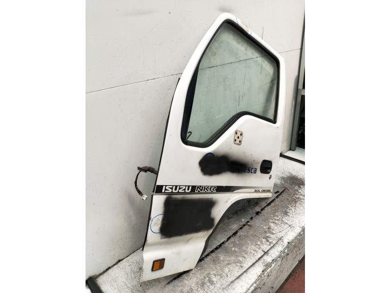 Recambio de puerta delantera izquierda para isuzu nkr77 nkr 85e2 referencia OEM IAM VER FOTOS 2P 2007
