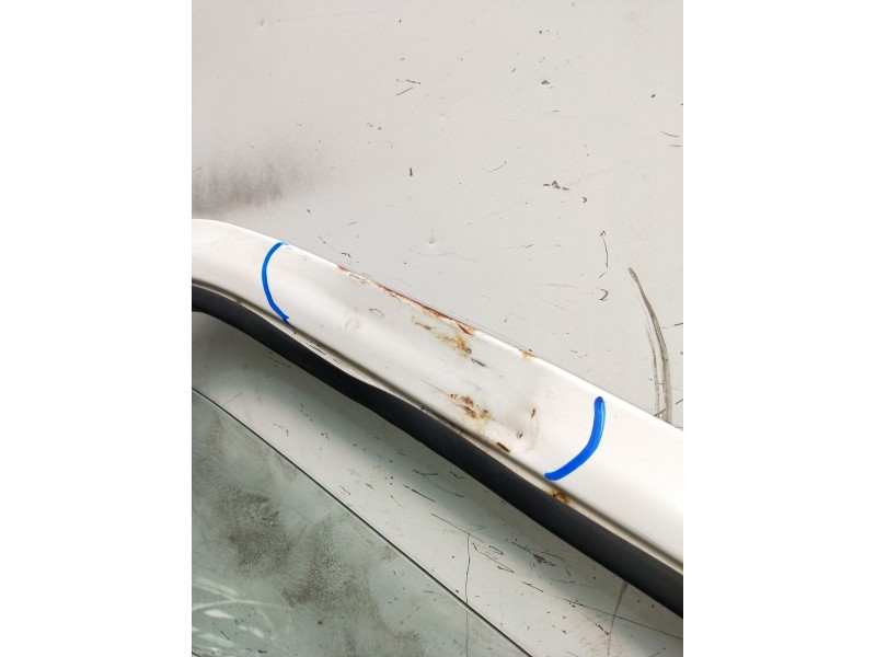 Recambio de puerta delantera izquierda para isuzu nkr77 nkr 85e2 referencia OEM IAM VER FOTOS 2P 2007