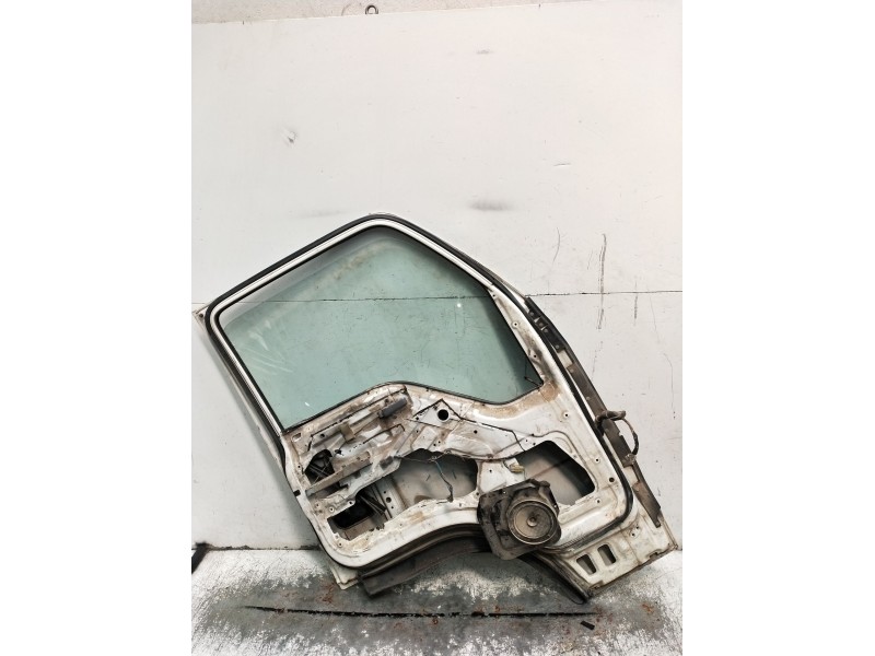 Recambio de puerta delantera izquierda para isuzu nkr77 nkr 85e2 referencia OEM IAM VER FOTOS 2P 2007