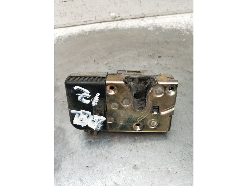 Recambio de motor cierre centralizado delantero izquierdo para peugeot 206 hatchback (2a/c) 1.9 d referencia OEM IAM  5P 1998