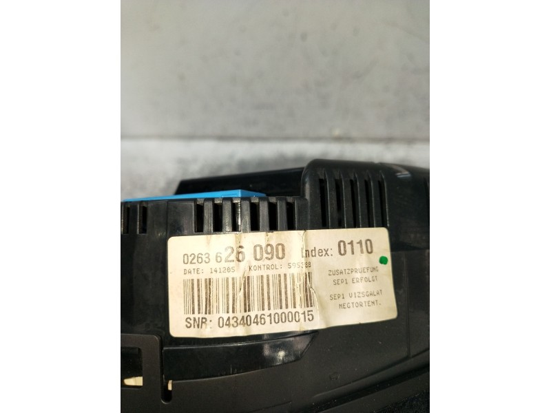 Recambio de cuadro instrumentos para audi a4 b7 (8ec) 2.0 tdi 16v referencia OEM IAM 0263626090 04340461000015 2005