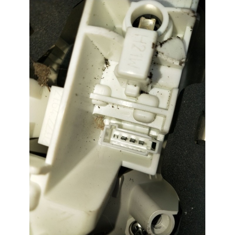 Recambio de piloto trasero derecho interior para opel astra j (p10) 1.6 (68) referencia OEM IAM   2010