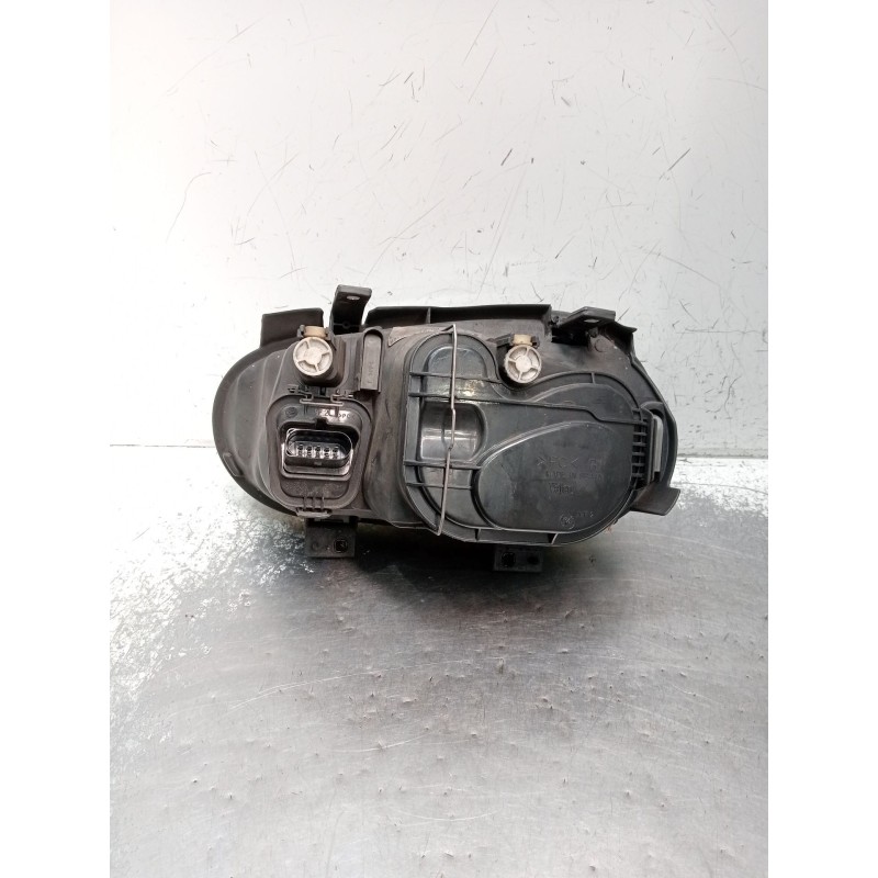 Recambio de faro derecho para volkswagen golf iv (1j1) 1.6 16v referencia OEM IAM 1J1941016k 89307380 OJO VER FOTS