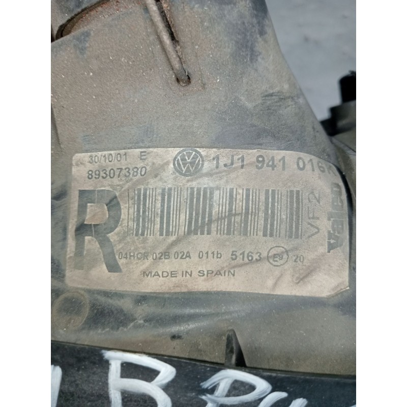 Recambio de faro derecho para volkswagen golf iv (1j1) 1.6 16v referencia OEM IAM 1J1941016k 89307380 OJO VER FOTS