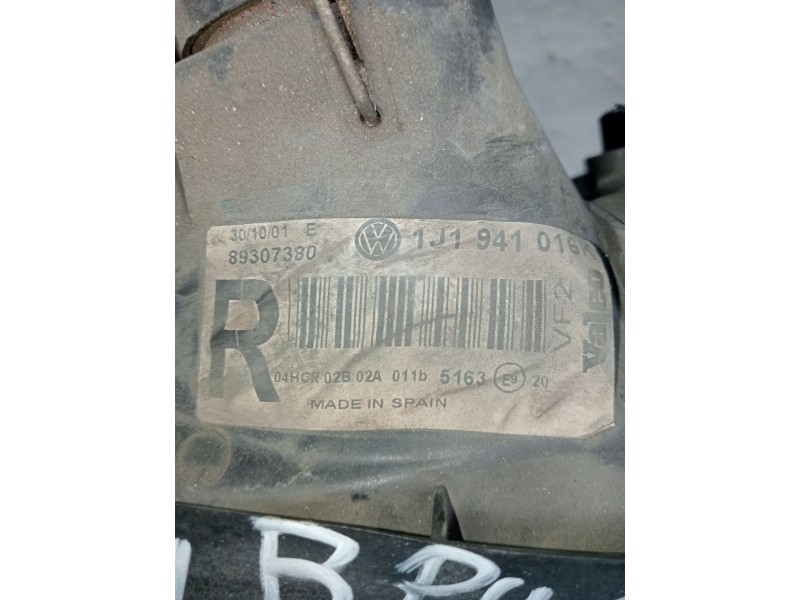 Recambio de faro derecho para volkswagen golf iv (1j1) 1.6 16v referencia OEM IAM 1J1941016k 89307380 OJO VER FOTS
