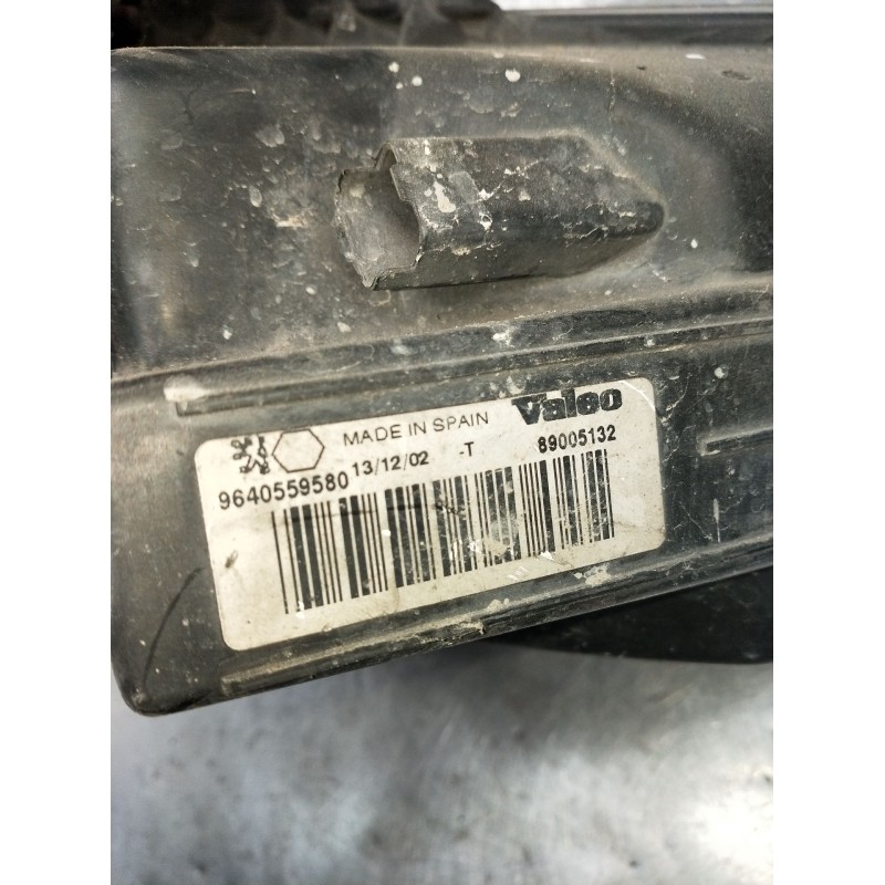 Recambio de faro izquierdo para peugeot 206 hatchback (2a/c) 1.9 d referencia OEM IAM 9640559580 89005132 1998