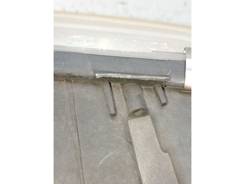 Recambio de faro izquierdo para audi a3 (8l1) 1.6 referencia OEM IAM  OJO VER FOTOS 