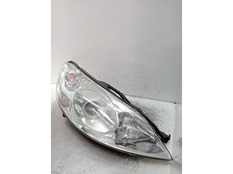 Recambio de faro derecho para peugeot 407 (6d_) 2.0 hdi (6drhha) referencia OEM IAM 9660236480 0301213272 1307329095