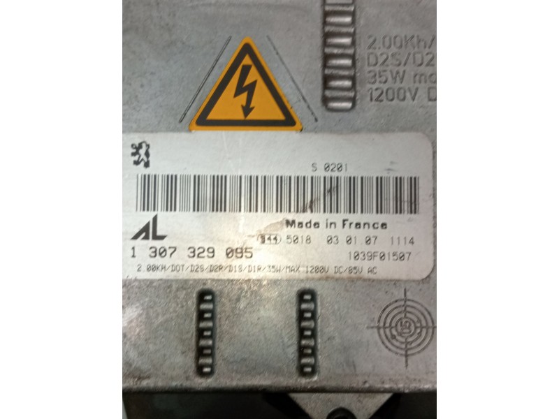 Recambio de faro derecho para peugeot 407 (6d_) 2.0 hdi (6drhha) referencia OEM IAM 9660236480 0301213272 1307329095