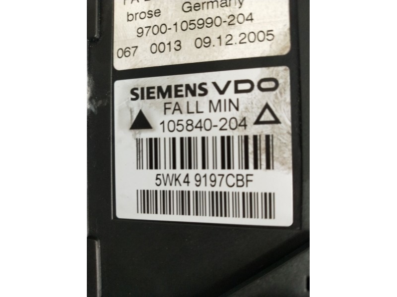 Recambio de elevalunas delantero izquierdo para audi a4 b7 (8ec) 2.0 tdi 16v referencia OEM IAM 5WK4997CBF 4P 2005
