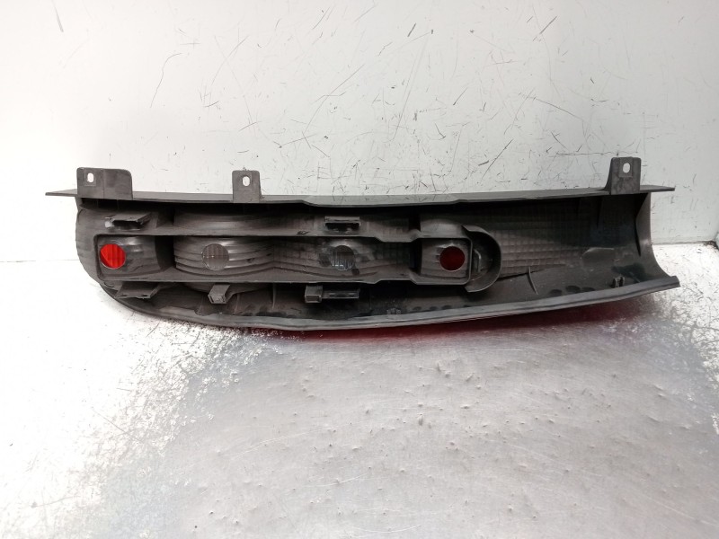 Recambio de piloto trasero derecho para mercedes-benz vito / mixto furgoneta (w639) 109 cdi (639.601, 639.603, 639.605) referenc