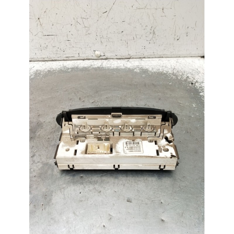 Recambio de pantalla multifuncion para peugeot 206 hatchback (2a/c) 1.9 d referencia OEM IAM 09032219901 501014700043 1998