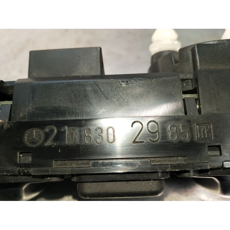 Recambio de mando calefaccion / aire acondicionado para mercedes-benz clk (c208) clk 320 (208.365) referencia OEM IAM 2108302985