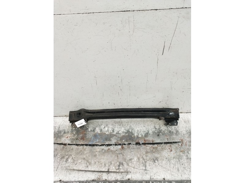 Recambio de refuerzo paragolpes delantero para seat leon (1p1) 1.6 referencia OEM IAM   2005