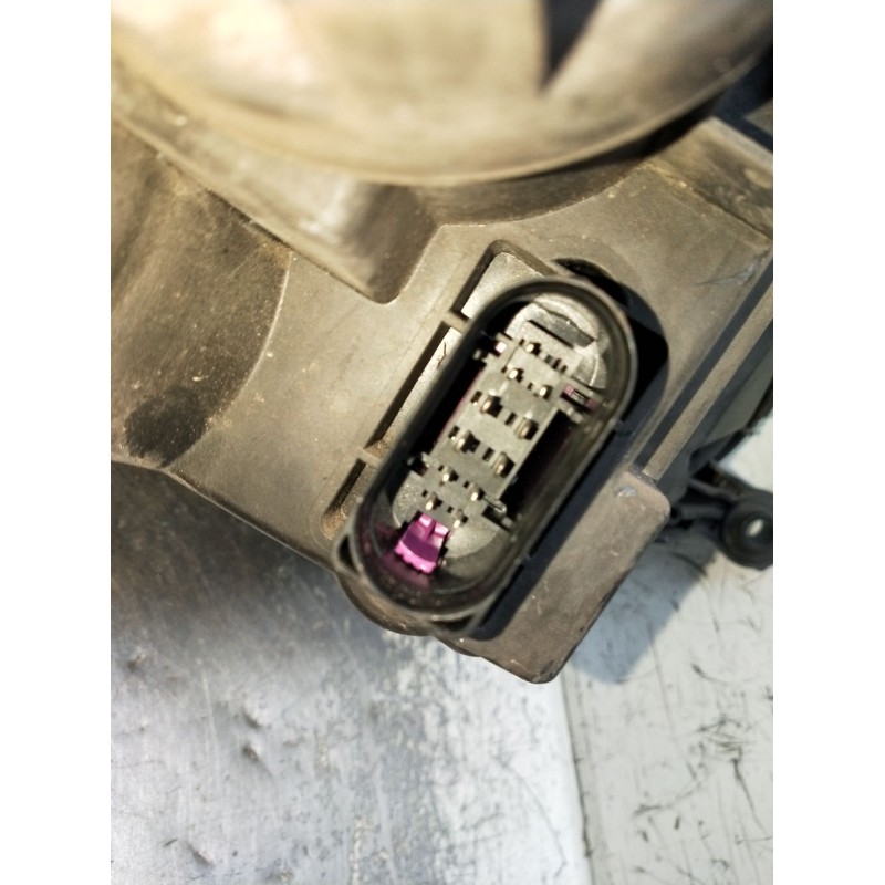 Recambio de faro izquierdo para volkswagen golf v (1k1) 2.0 tdi referencia OEM IAM 0301212271 1307329090 XENON 2003