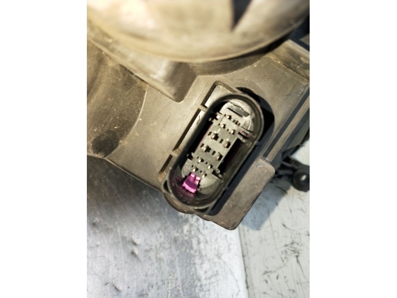Recambio de faro izquierdo para volkswagen golf v (1k1) 2.0 tdi referencia OEM IAM 0301212271 1307329090 XENON 2003
