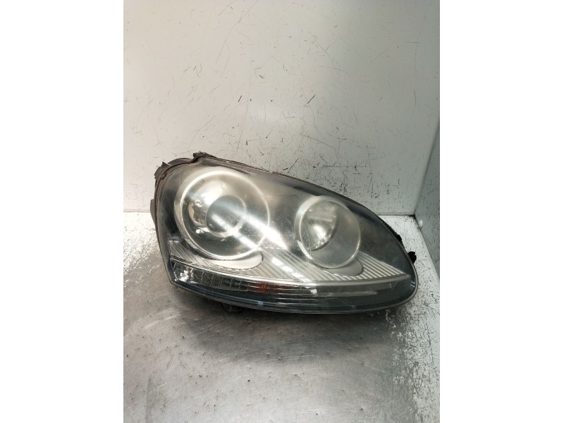 Recambio de faro derecho para volkswagen golf v (1k1) 2.0 tdi referencia OEM IAM 0301212272 1307329090 XENON 2003