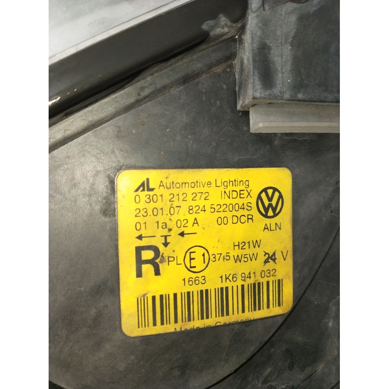Recambio de faro derecho para volkswagen golf v (1k1) 2.0 tdi referencia OEM IAM 0301212272 1307329090 XENON 2003