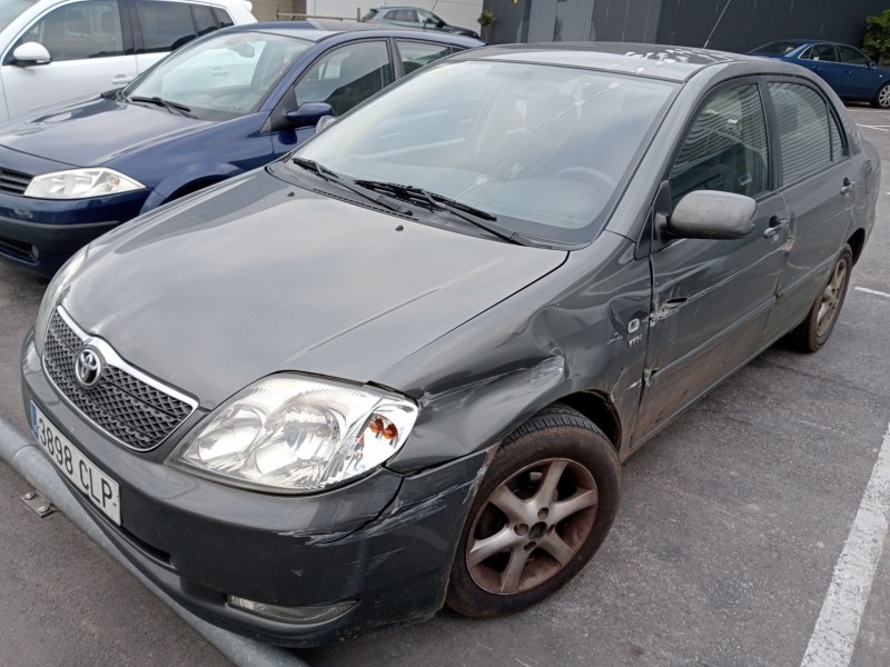 toyota corolla sedán (_e12_) del año 2003