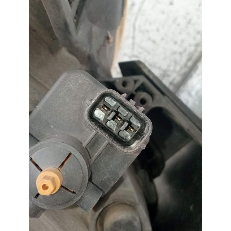 Recambio de faro derecho para honda fr-v (be) 2.2 i ctdi (be5) referencia OEM IAM W3T13072  