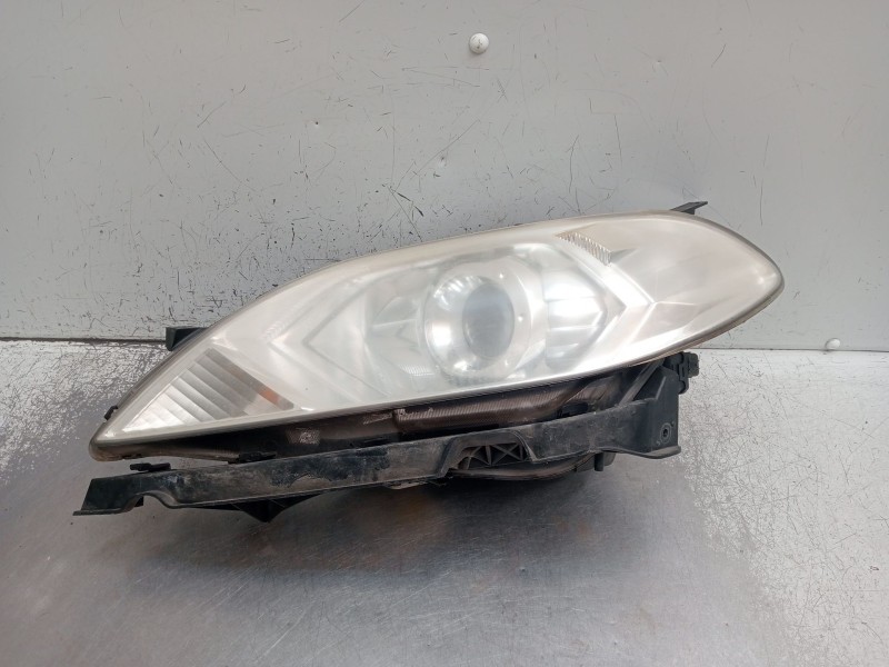 Recambio de faro izquierdo para honda fr-v (be) 2.2 i ctdi (be5) referencia OEM IAM W3T13072  