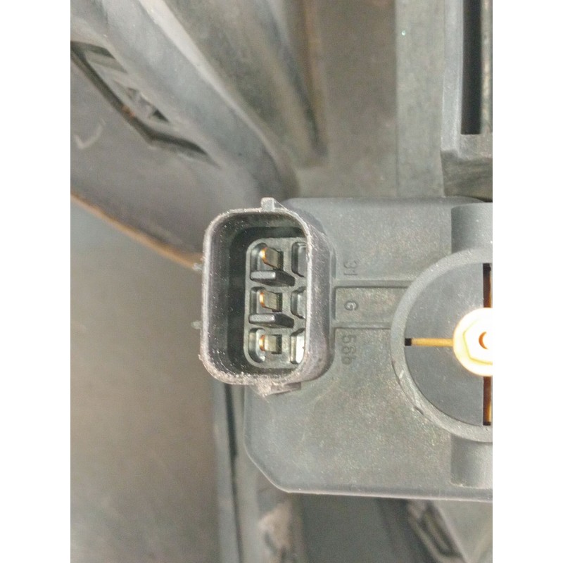 Recambio de faro izquierdo para honda fr-v (be) 2.2 i ctdi (be5) referencia OEM IAM W3T13072  