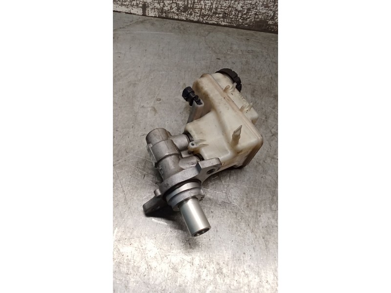 Recambio de bomba freno para opel meriva b monospace (s10) 1.7 cdti (75) referencia OEM IAM 32666978  10