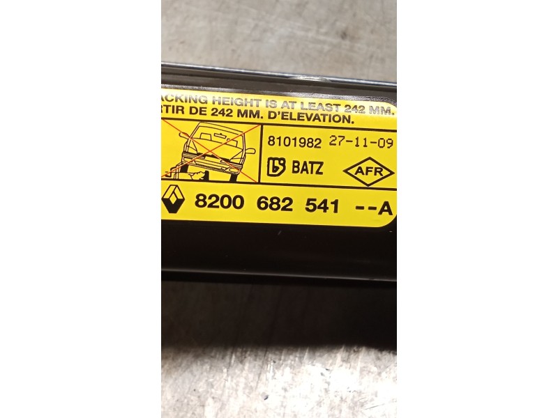 Recambio de gato para renault clio iii (br0/1, cr0/1) 1.2 16v (br02, br0j, br11, cr02, cr0j, cr11) referencia OEM IAM 8200682541
