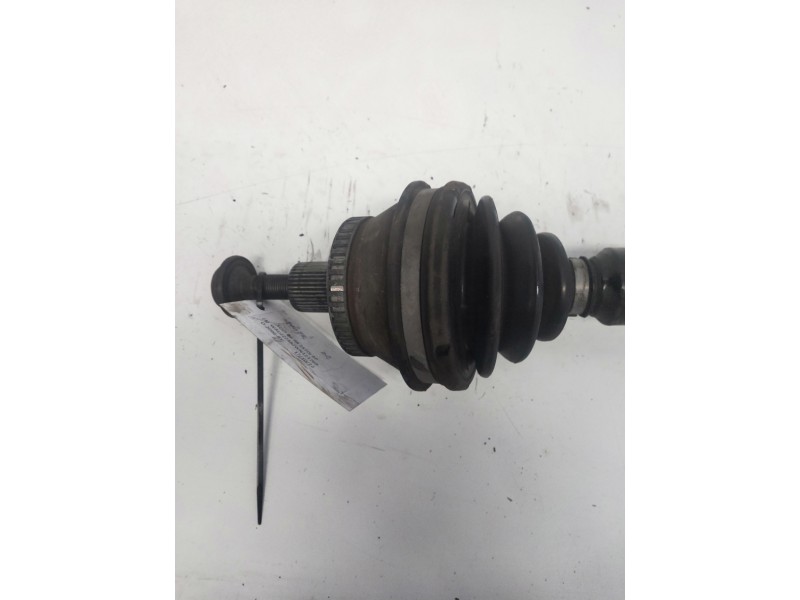 Recambio de transmision delantera derecha para audi a6 berlina (4b2) 2.5 tdi referencia OEM IAM   