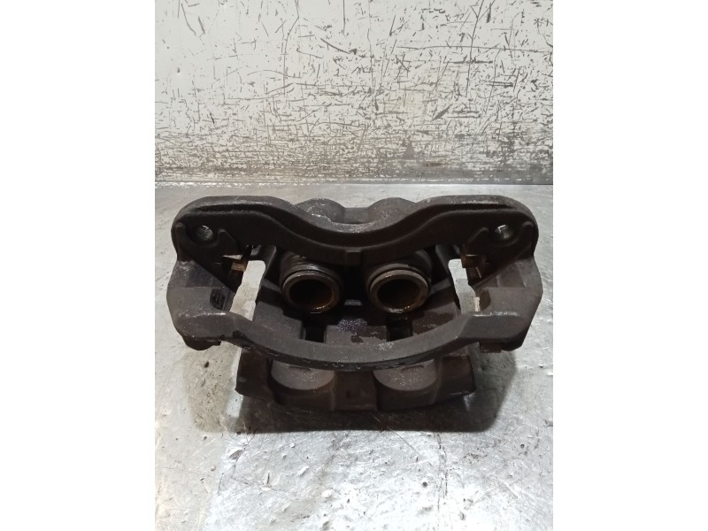 Recambio de pinza freno delantera derecha para isuzu nkr77 nkr 85e2 referencia OEM IAM   02